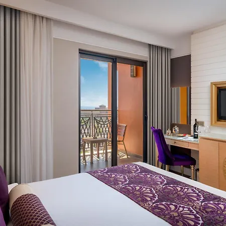 Курортний комплекс Villa Side Residence 5*