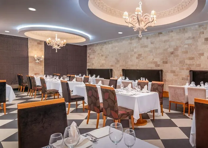 Villa Side Residence シダ