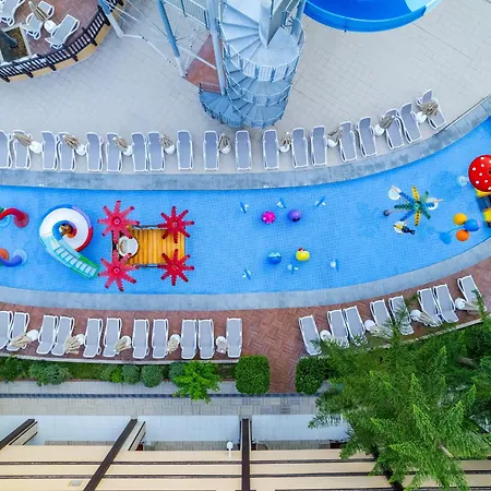 西代别墅酒店 度假村